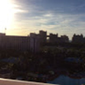 Meet your Posher, Ari